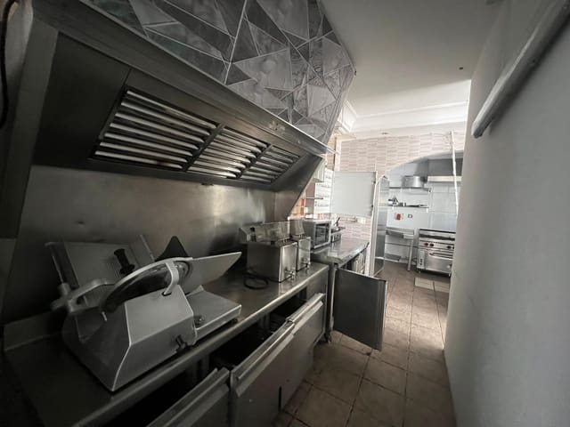 Firma/Unternehmen zu vermieten in San Bartolomé de Tirajana - 1.500 € (Ref: 9031362)