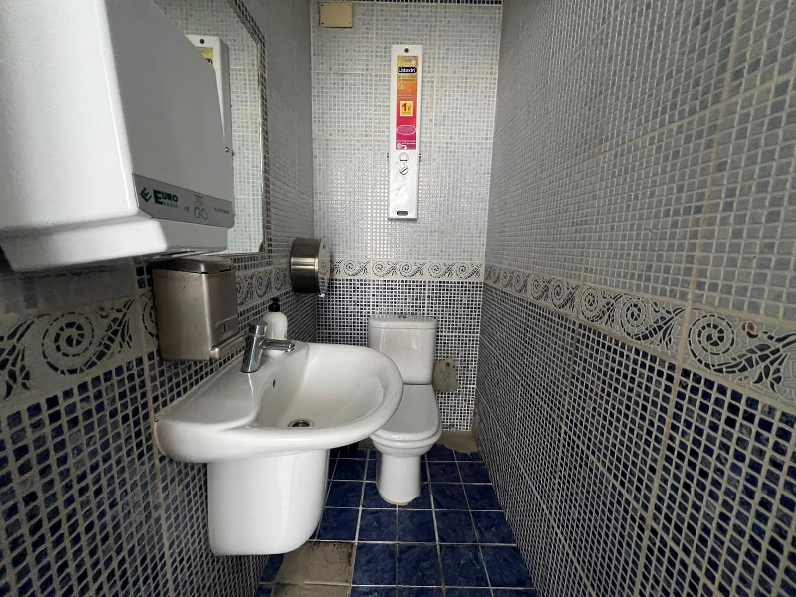 Yritys vuokrattavana paikassa San Bartolome de Tirajana - 1 500 € (Ref: 9031362)