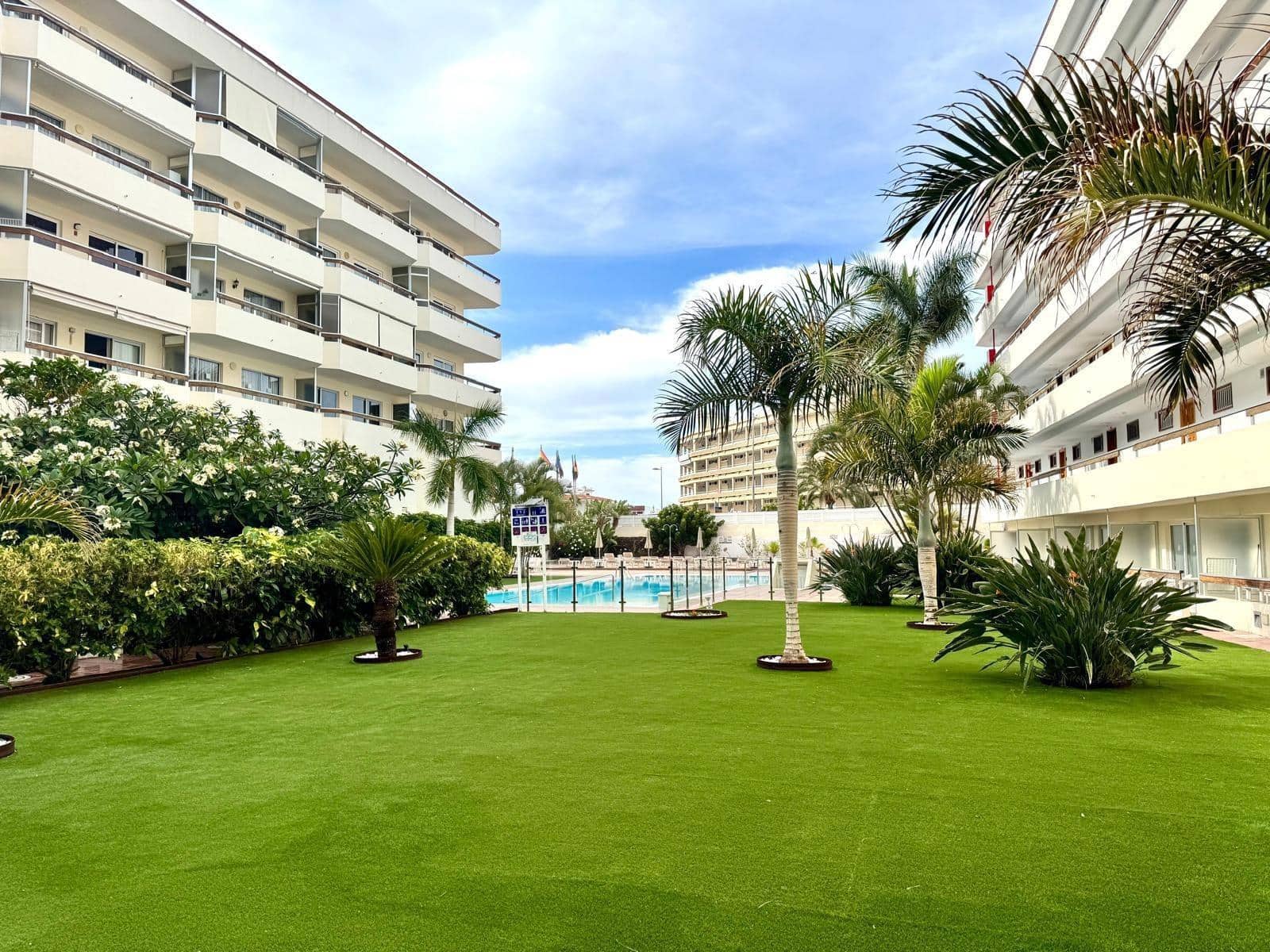 1 bedroom Apartment for sale in Playa del Ingles - € 285,000 (Ref: 9062281)