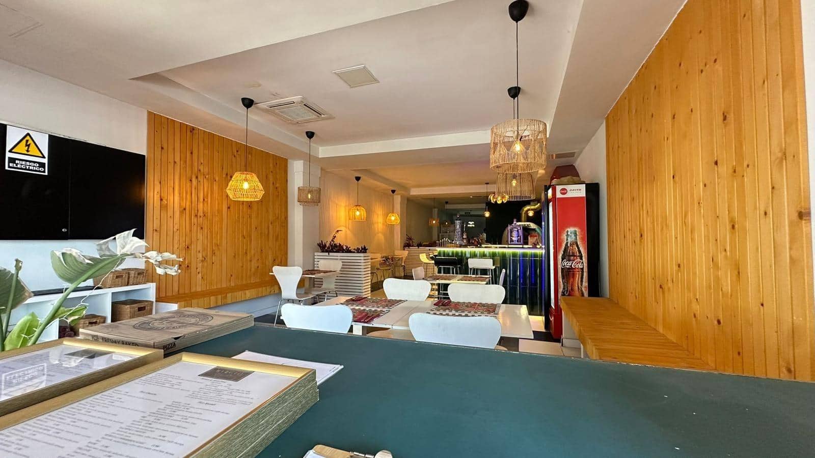 Commercial for rent in San Agustin - € 1,100 (Ref: 9081467)