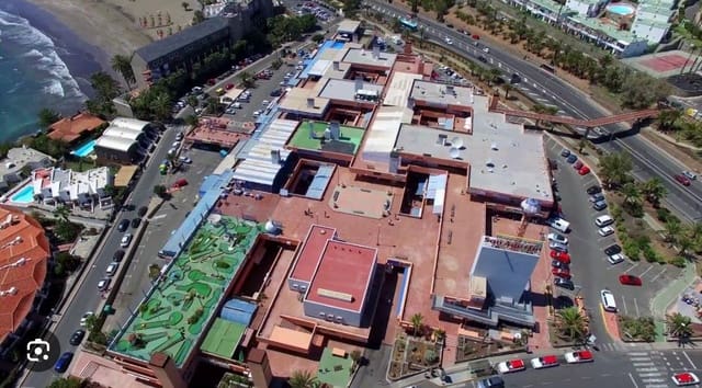 Commerciale da affittare in San Agustín, San Bartolomé de Tirajana - 1.100 € (Rif: 9081467)