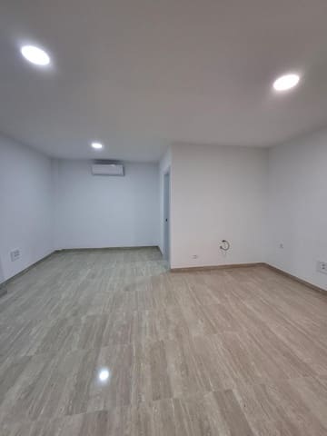 Virksomhed til leje i San Bartolomé de Tirajana - € 630 (Ref: 9104594)