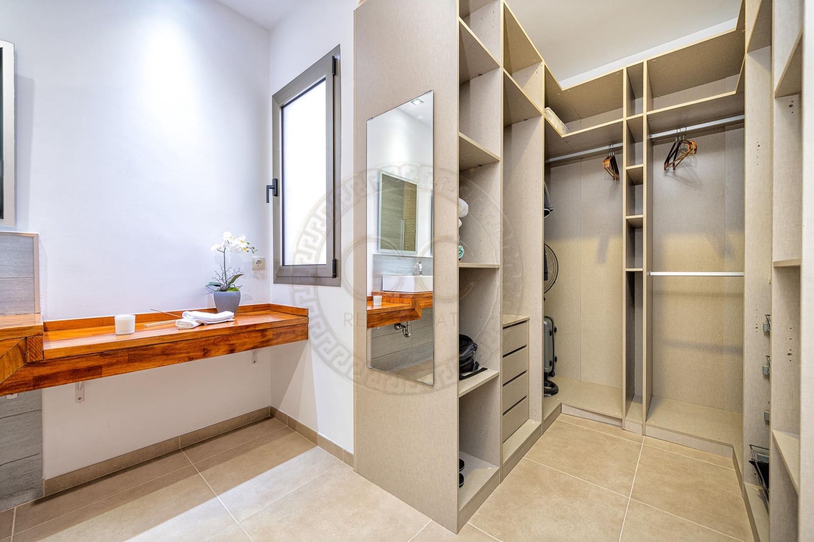 4 sypialnia Mieszkanie do wynajęcia w Las Palmas de Gran Canaria - 2 500 € (Ref: 9124959)