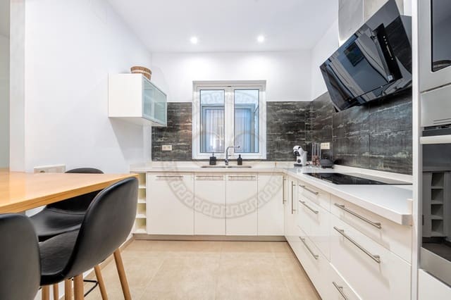 4 makuuhuone Asunto vuokrattavana paikassa Alcaravaneras, Las Palmas de Gran Canaria - 2 500 € (Ref: 9124959)