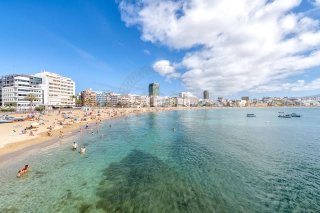 4 soveværelse Lejlighed til leje i Alcaravaneras, Las Palmas de Gran Canaria - € 2.700 (Ref: 9124959)