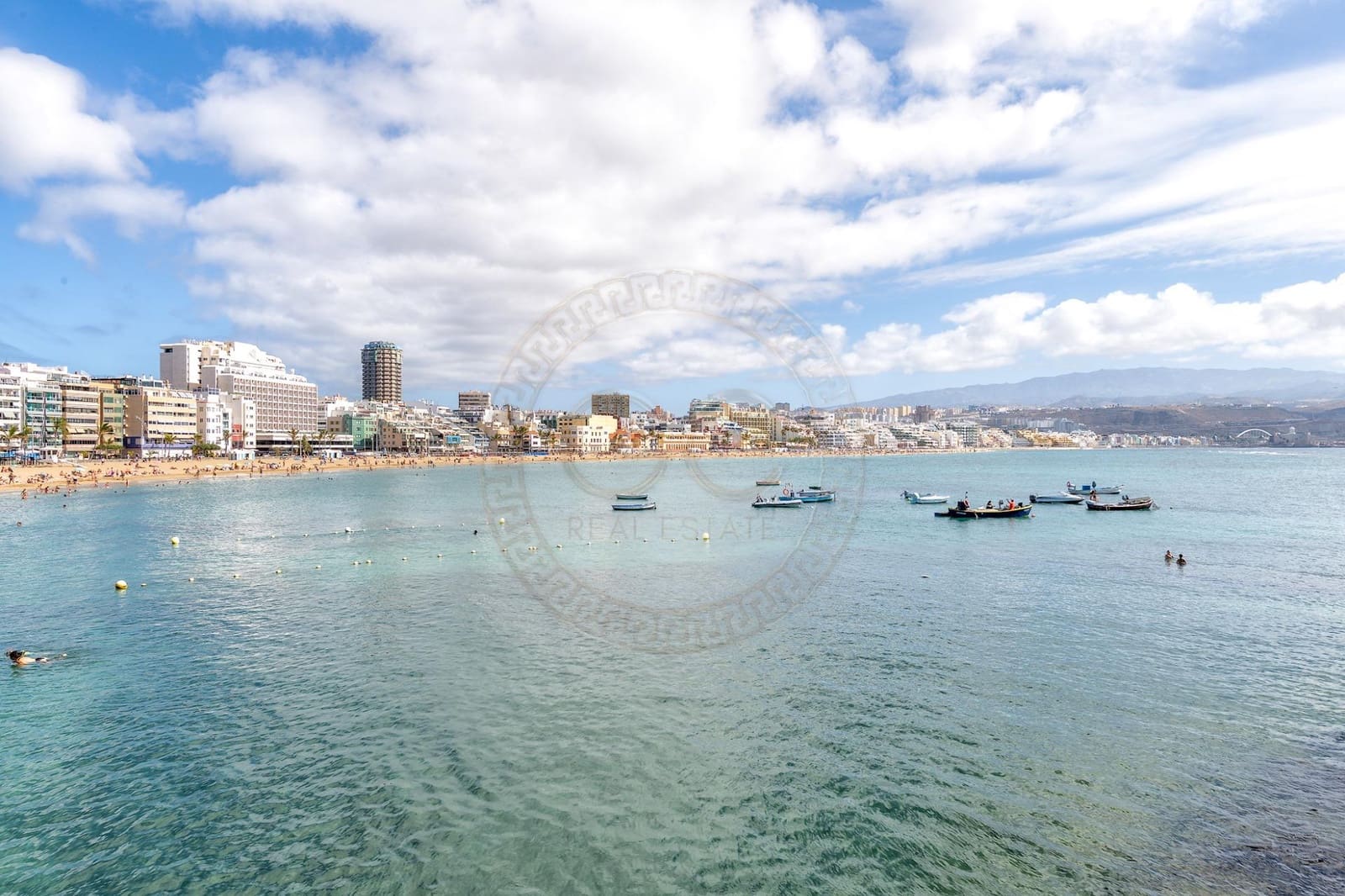 4 sypialnia Mieszkanie do wynajęcia w Las Palmas de Gran Canaria - 2 500 € (Ref: 9124959)