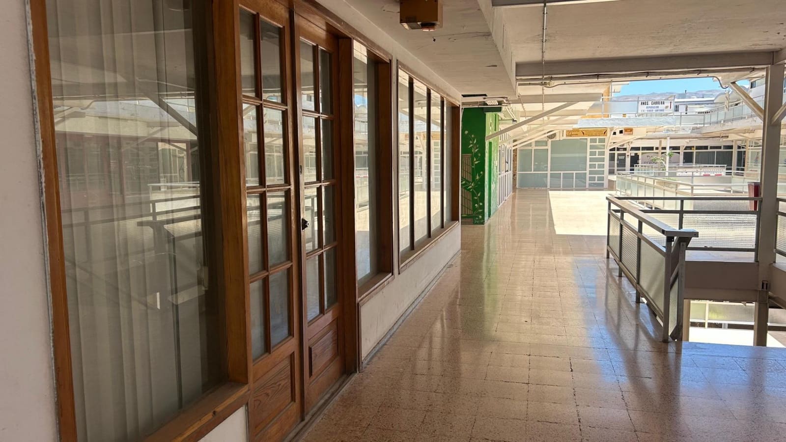 Erhverv til salg i San Bartolome de Tirajana - € 120.000 (Ref: 9134325)