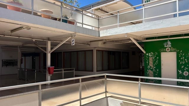 Erhverv til salg i San Bartolomé de Tirajana - € 120.000 (Ref: 9134325)