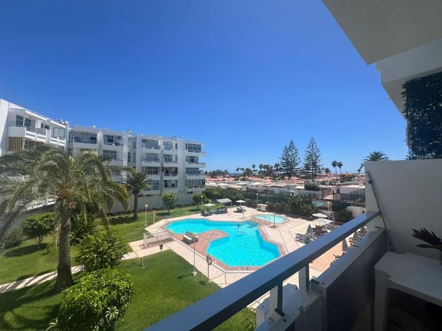 2 soveværelse Lejlighed til leje i Playa del Inglés, San Bartolomé de Tirajana med swimmingpool - € 1.000 (Ref: 9141552)