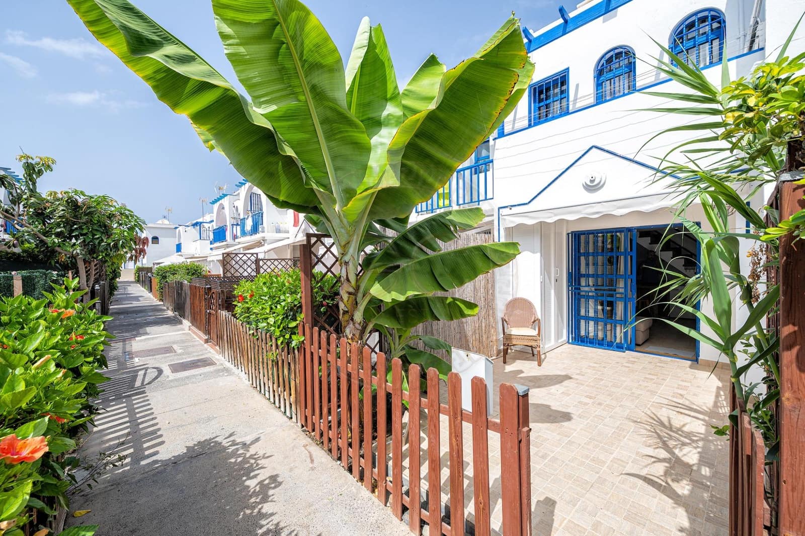 1 bedroom Terraced Villa for sale in San Bartolome de Tirajana with pool - € 200,000 (Ref: 9162227)