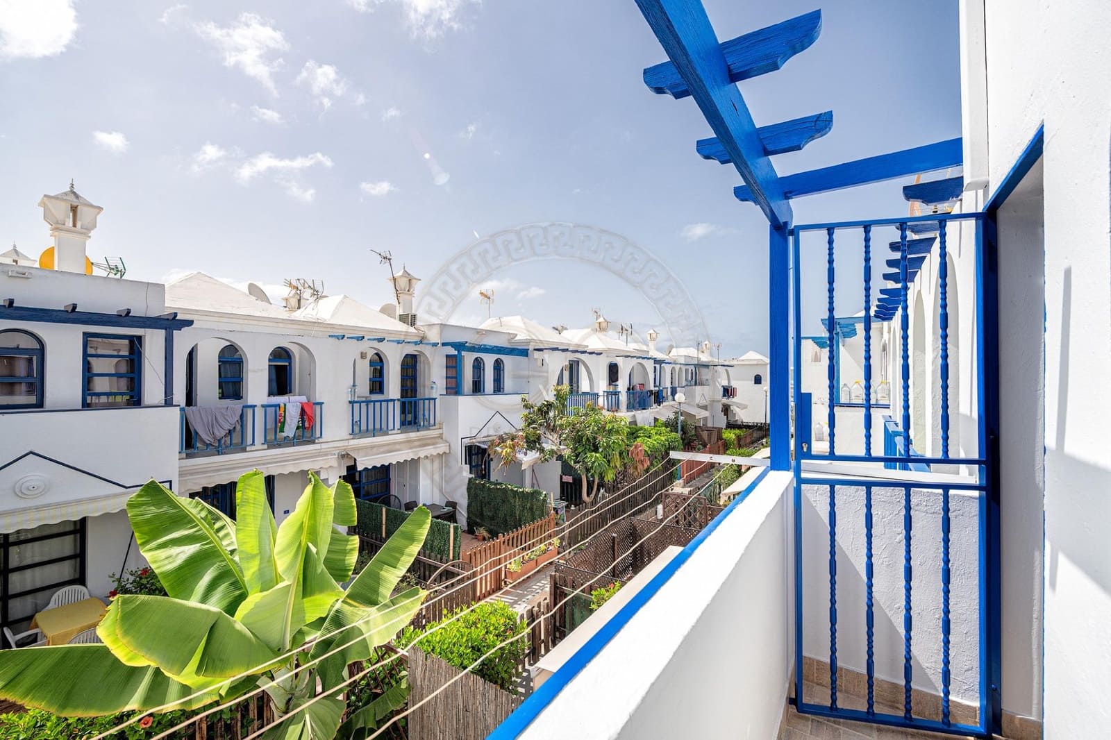 1 bedroom Terraced Villa for sale in San Bartolome de Tirajana with pool - € 200,000 (Ref: 9162227)