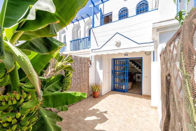 Adosado de 1 habitación en Campo Internacional, San Bartolomé de Tirajana en venta con piscina - 200.000 € (Ref: 9162227)