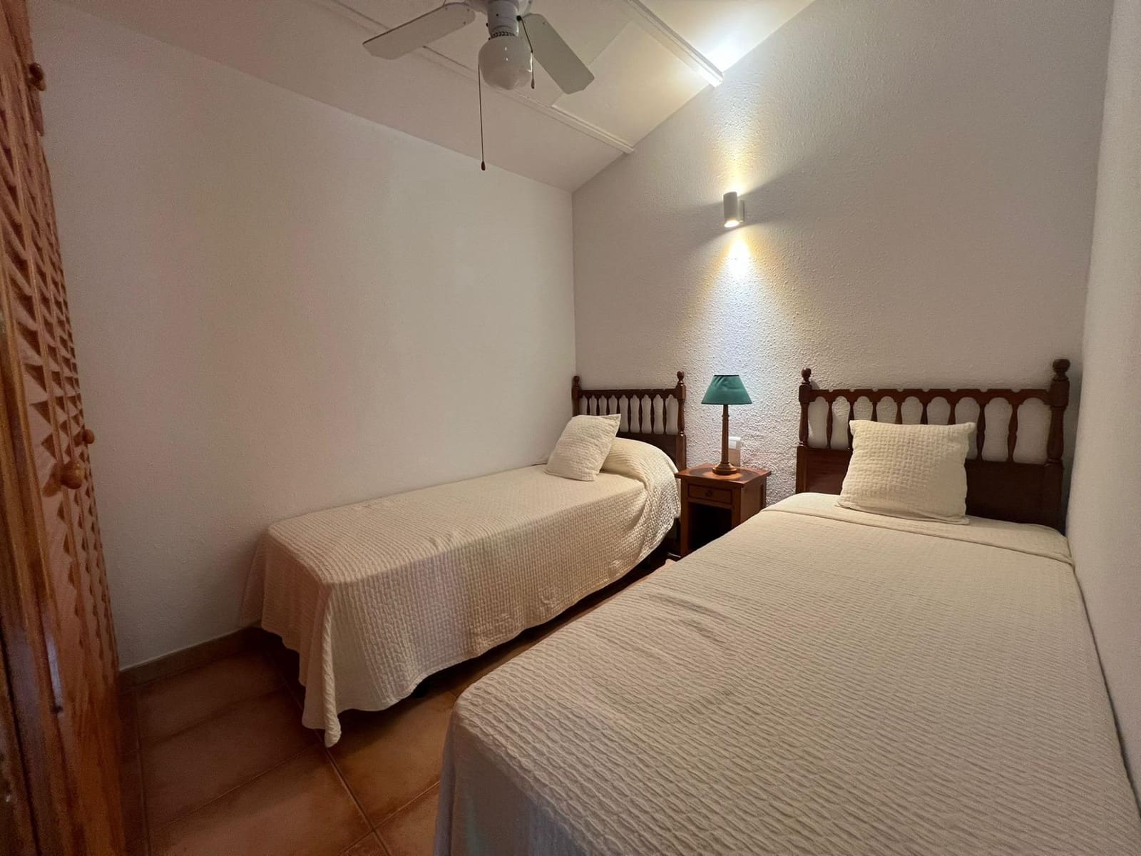4 slaapkamer Rijtjeshuis te huur in Playa del Ingles met zwembad garage - € 1.800 (Ref: 9177286)