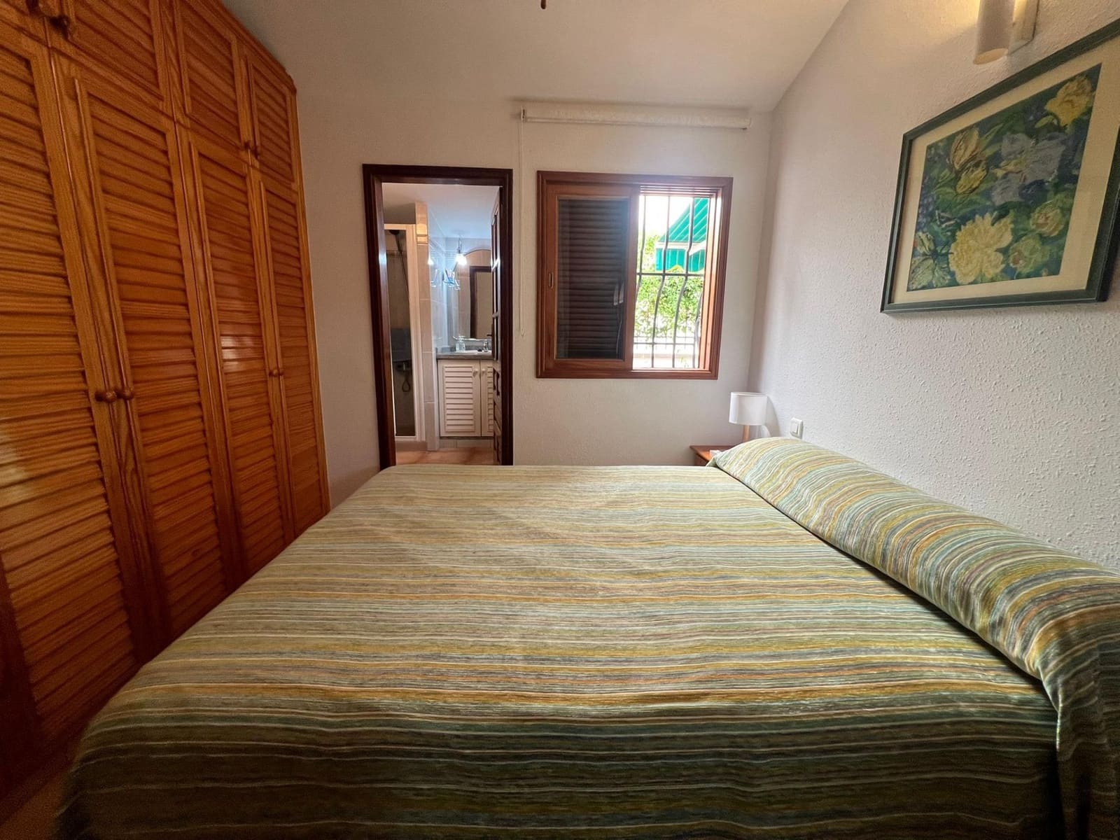 4 slaapkamer Rijtjeshuis te huur in Playa del Ingles met zwembad garage - € 1.800 (Ref: 9177286)