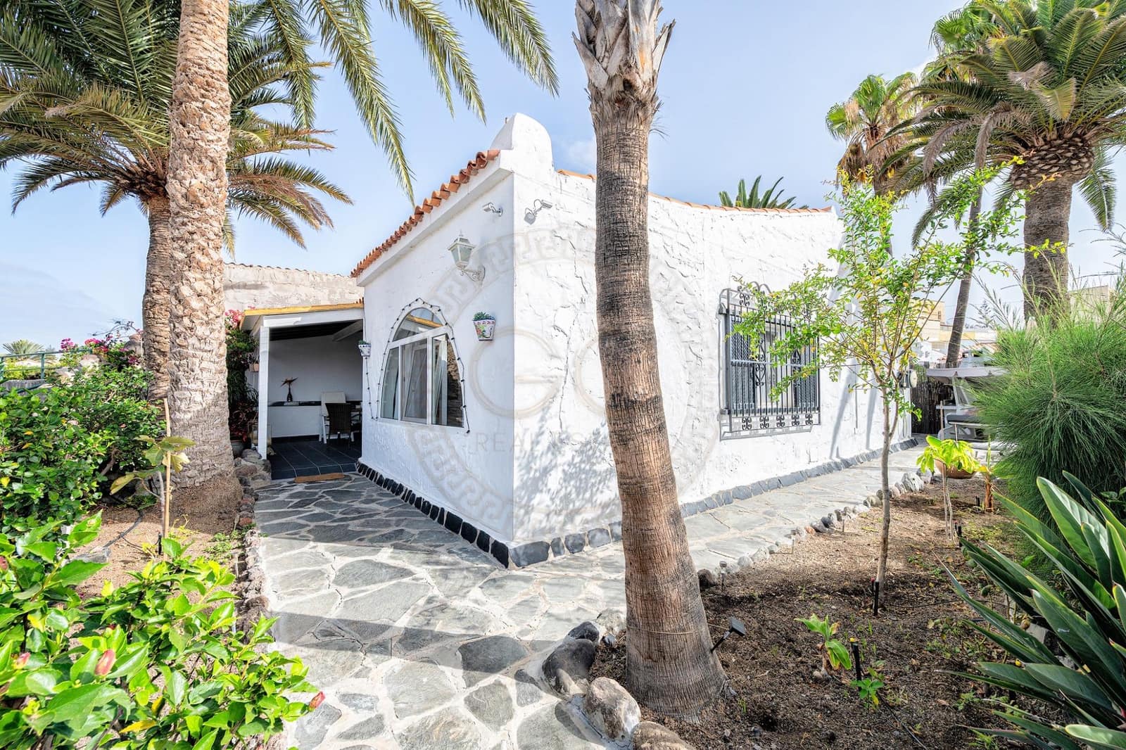 2 soveværelse Villa til leje i Mogan - € 1.900 (Ref: 9177287)