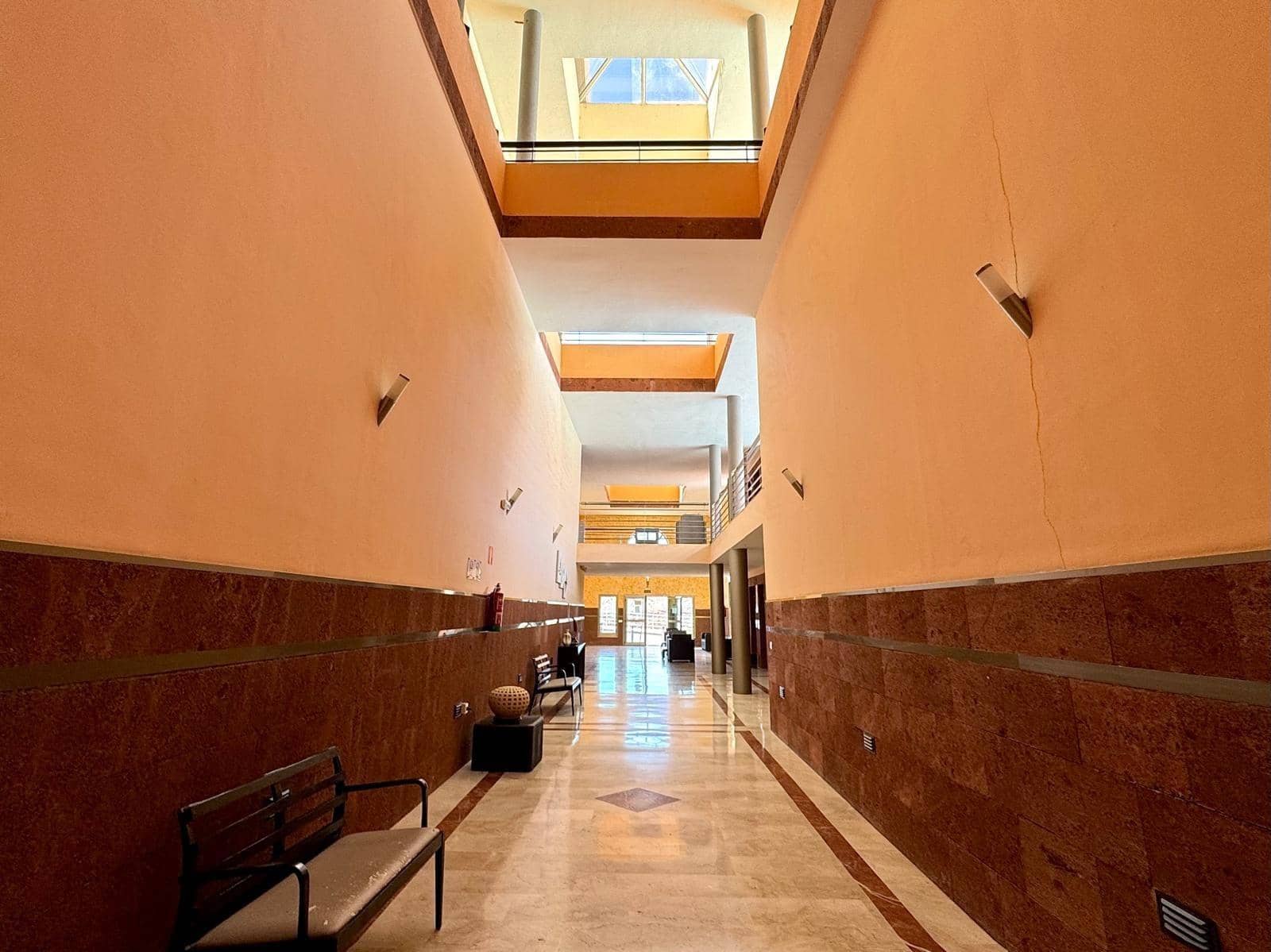 2 soveværelse Bungalow til leje i Puerto Rico med swimmingpool garage - € 1.500 (Ref: 9193749)