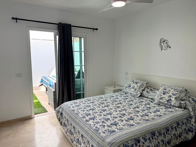 2 slaapkamer Bungalow te huur in Puerto Rico, Mogán met zwembad garage - € 1.500 (Ref: 9193749)