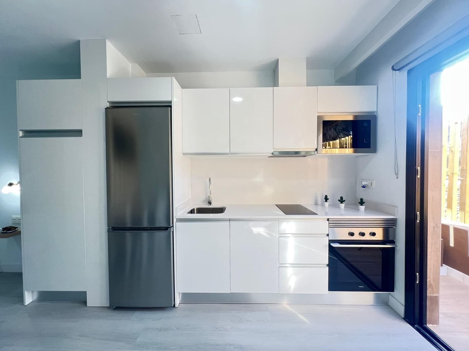 Estudio de 1 habitación en Arguineguín en alquiler con garaje - 1.100 € (Ref: 9195472)