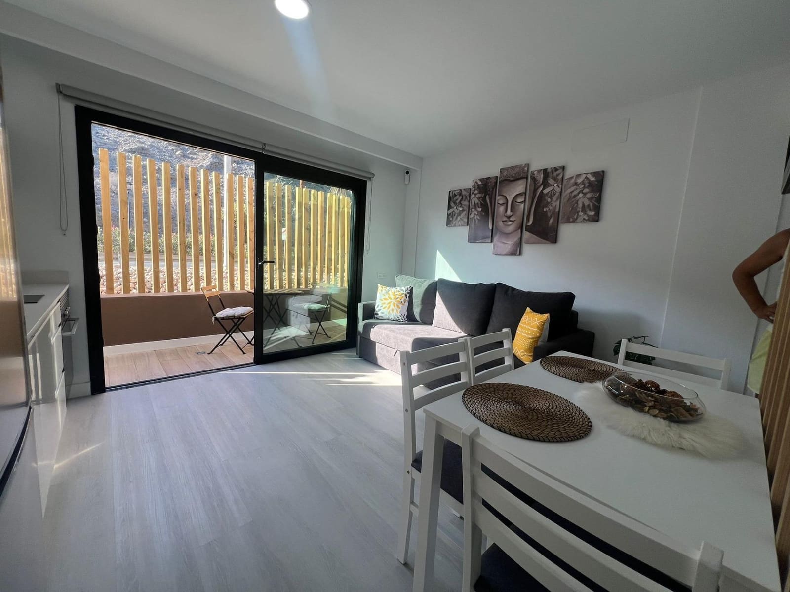 Estudio de 1 habitación en Arguineguín en alquiler con garaje - 1.100 € (Ref: 9195472)