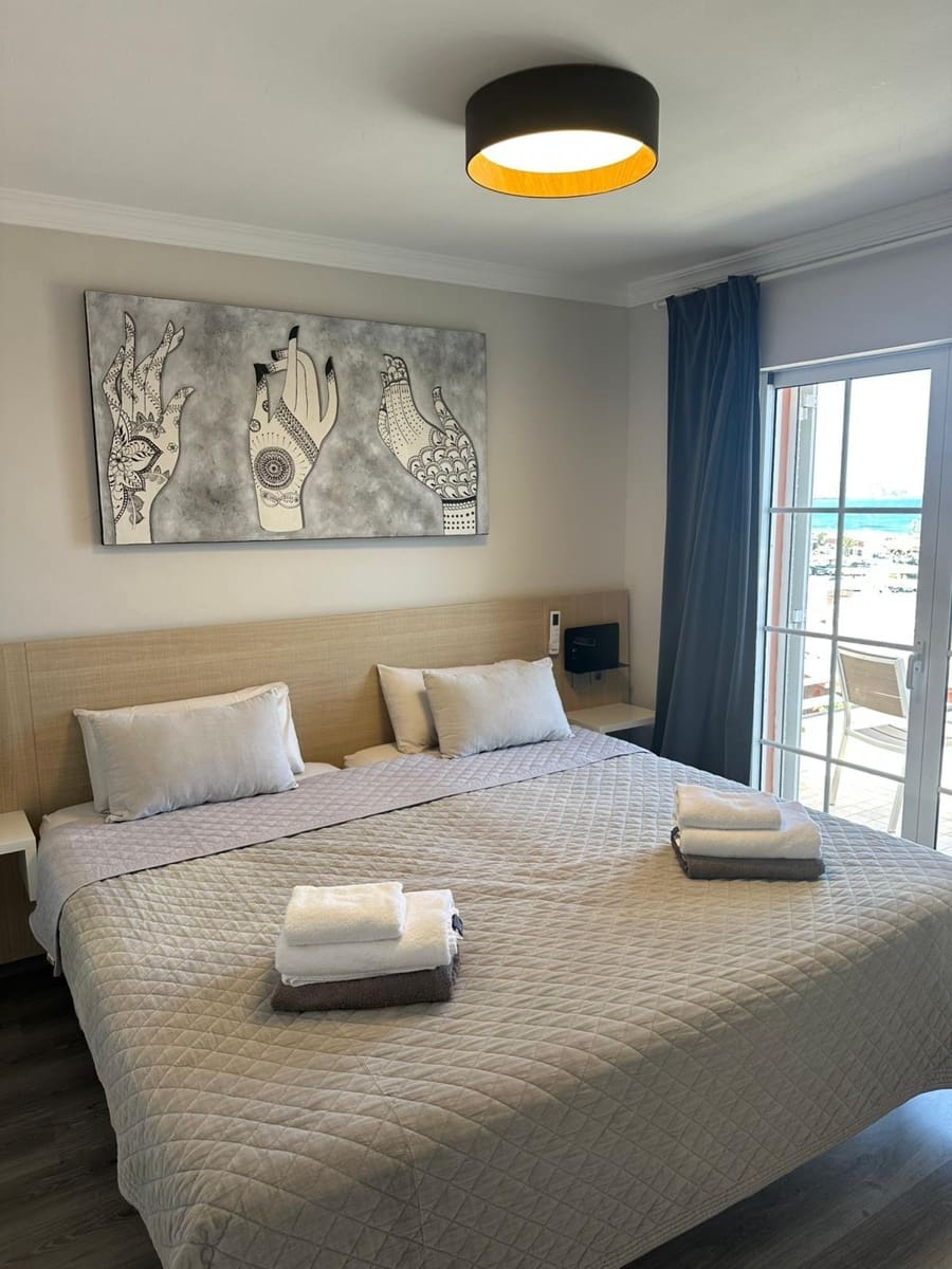 2 sypialnia Dom na sprzedaż w Playa del Ingles z basenem - 850 000 € (Ref: 9228834)