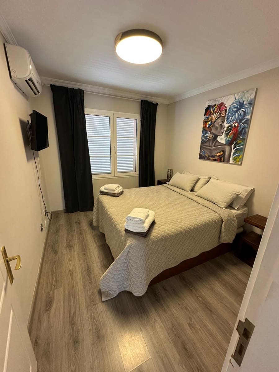 2 sypialnia Dom na sprzedaż w Playa del Ingles z basenem - 850 000 € (Ref: 9228834)