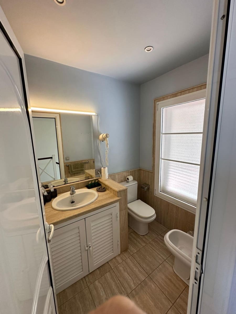 2 sypialnia Dom na sprzedaż w Playa del Ingles z basenem - 850 000 € (Ref: 9228834)