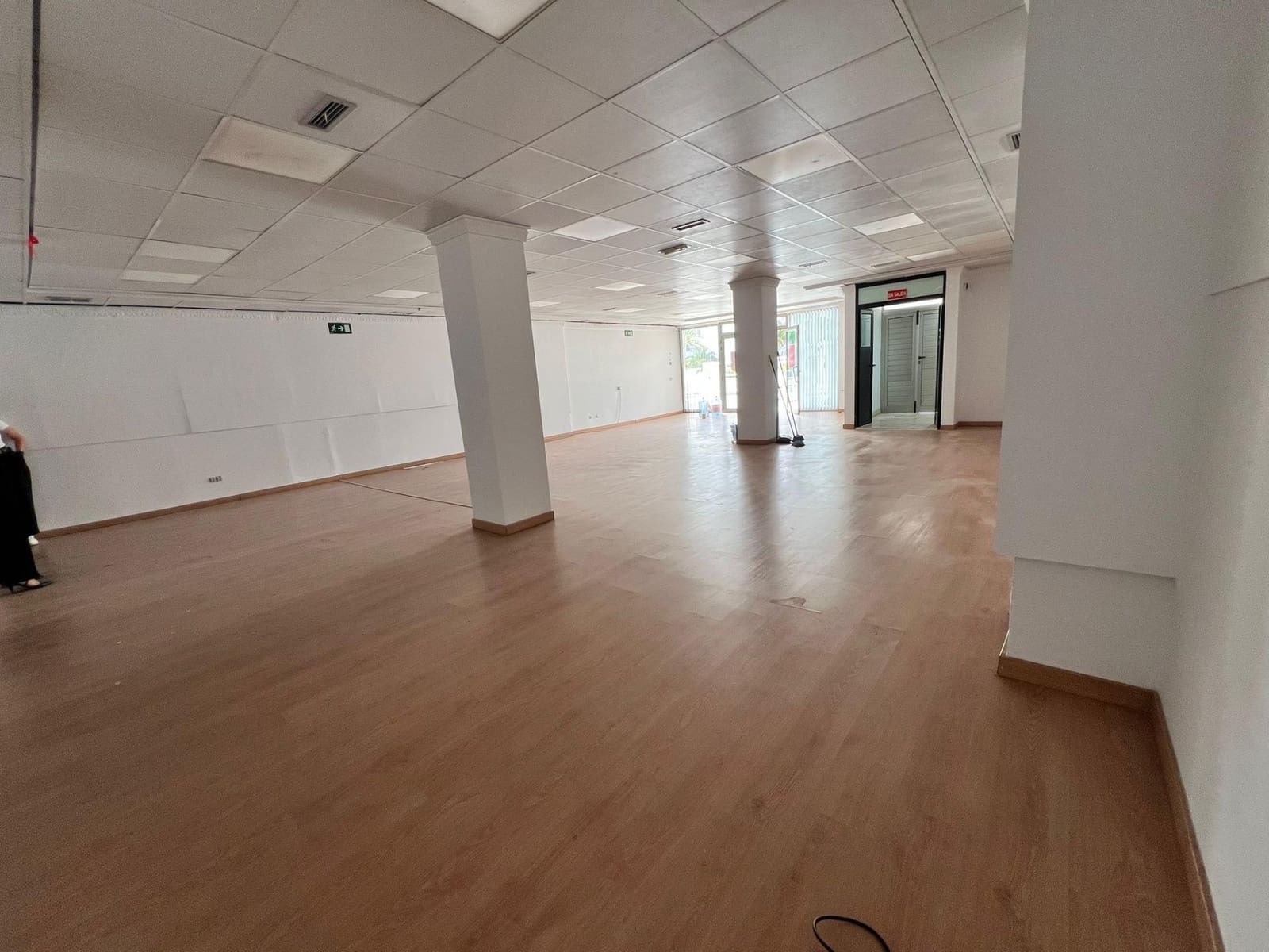 Virksomhed til leje i San Bartolome de Tirajana - € 1.600 (Ref: 9236855)