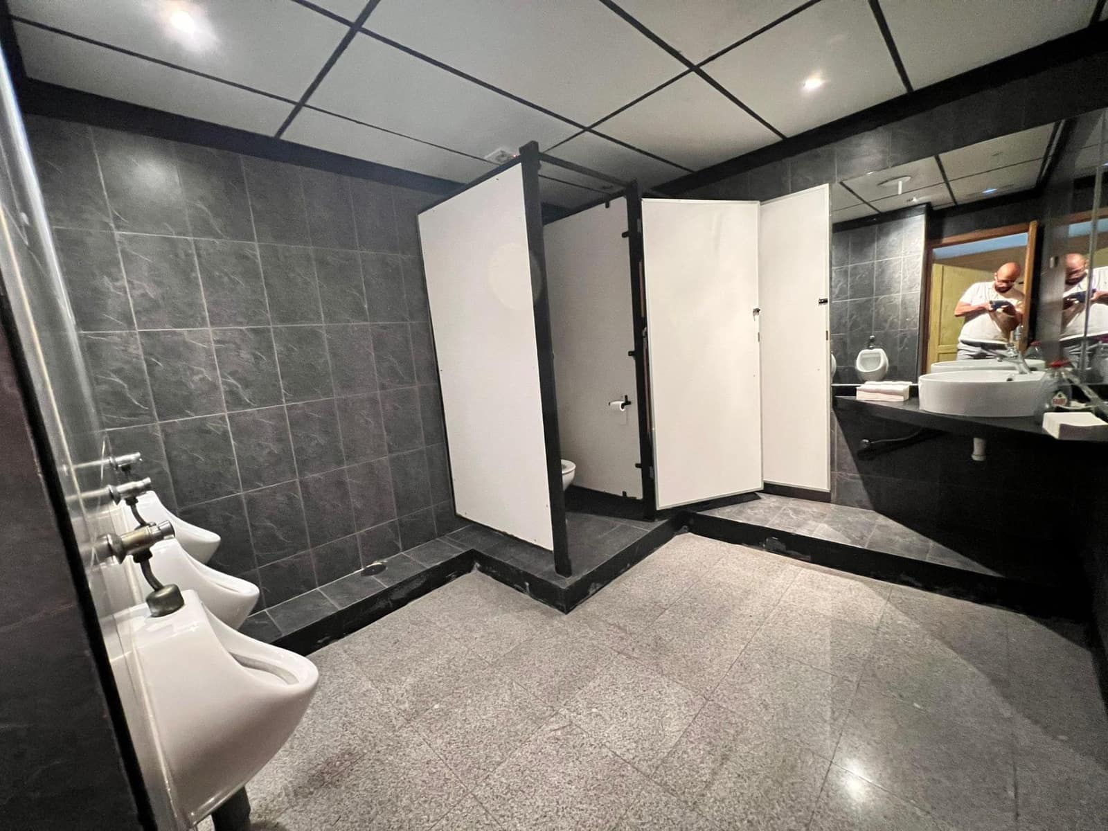 Virksomhed til leje i San Bartolome de Tirajana - € 1.600 (Ref: 9236855)