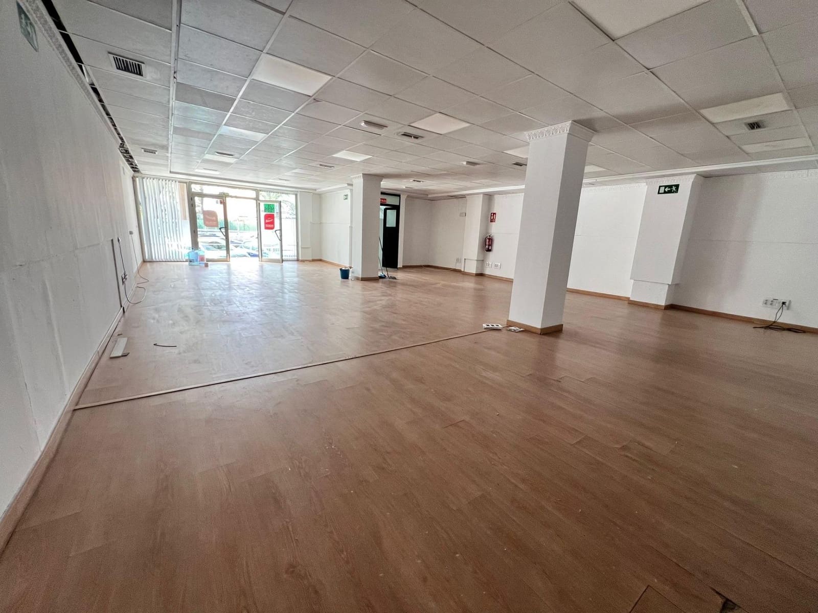 Virksomhed til leje i San Bartolome de Tirajana - € 1.600 (Ref: 9236855)