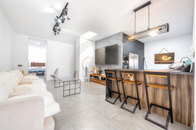 3 sypialnia Dom blizniak na sprzedaż w Campo Internacional, San Bartolomé de Tirajana z basenem - 890 000 € (Ref: 9236858)