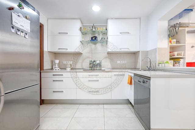 3 slaapkamer Appartement te koop in San Bartolomé de Tirajana - € 269.000 (Ref: 9264467)