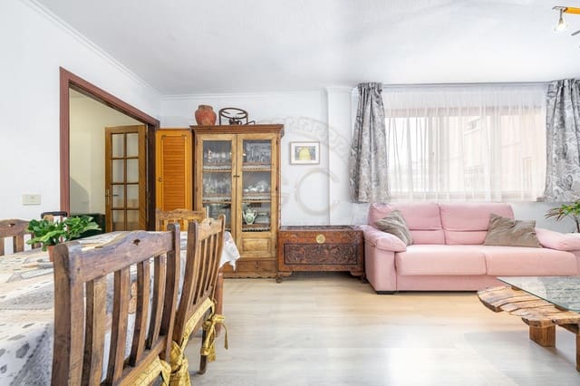 3 slaapkamer Appartement te koop in San Bartolomé de Tirajana - € 269.000 (Ref: 9264467)