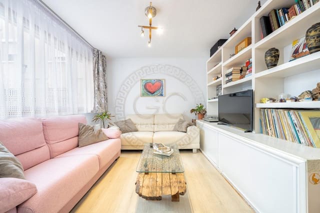 3 slaapkamer Appartement te koop in San Bartolomé de Tirajana - € 269.000 (Ref: 9264467)