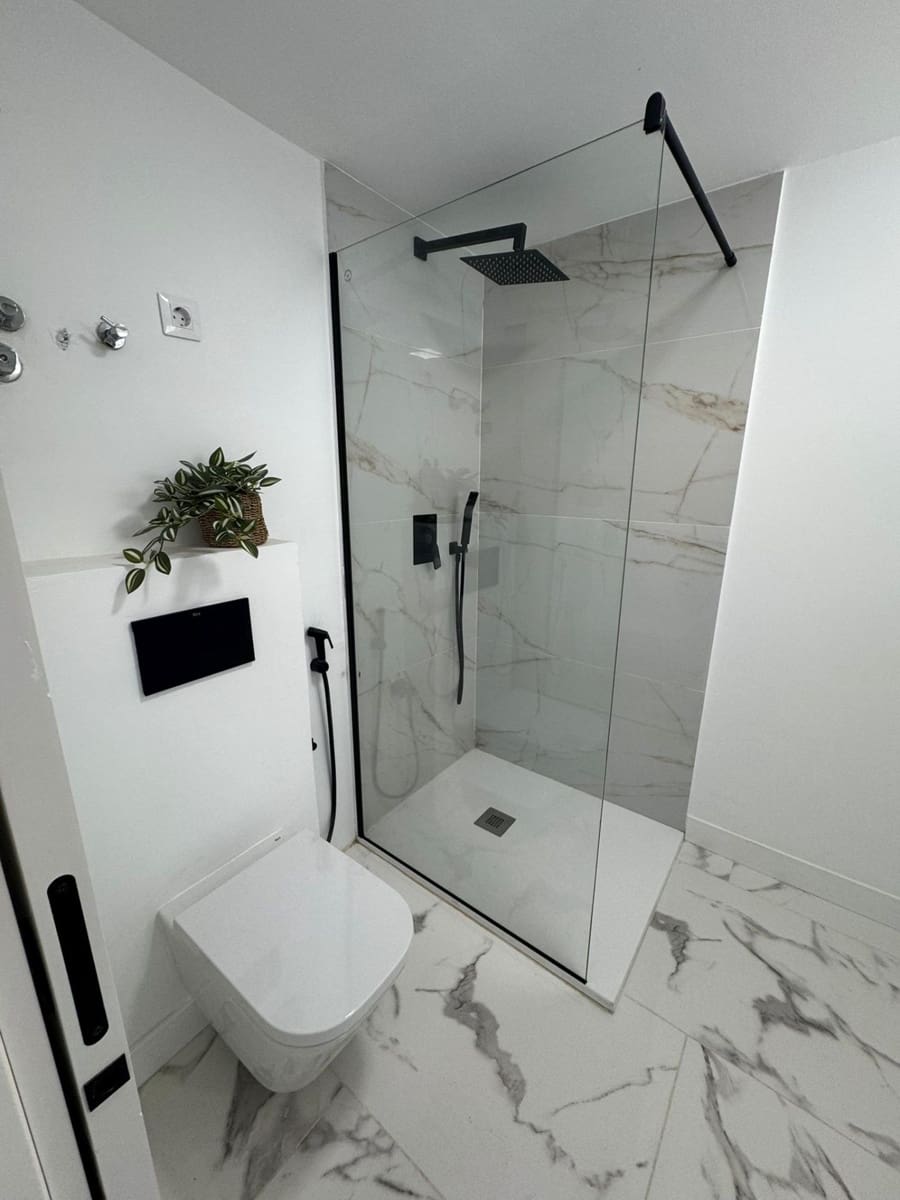 2 makuuhuone Huoneisto myytävänä paikassa San Bartolome de Tirajana mukana uima-altaan - 240 000 € (Ref: 9264468)