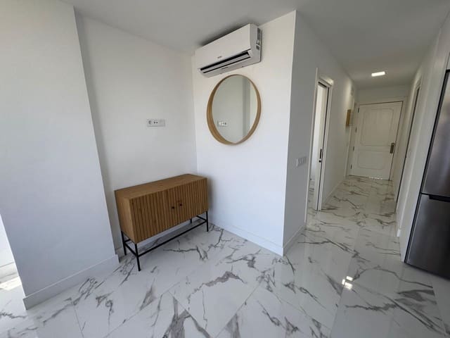 2 makuuhuone Huoneisto myytävänä paikassa San Bartolomé de Tirajana mukana uima-altaan - 240 000 € (Ref: 9264468)