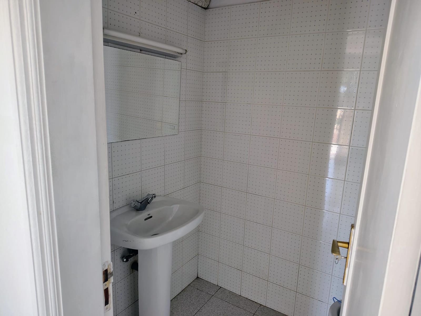 Kommersiell till salu i Maspalomas - 109 000 € (Ref: 9285180)