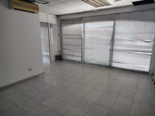 Erhverv til salg i Maspalomas, San Bartolomé de Tirajana - € 109.000 (Ref: 9285180)