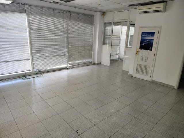 Erhverv til salg i Maspalomas, San Bartolomé de Tirajana - € 109.000 (Ref: 9285180)