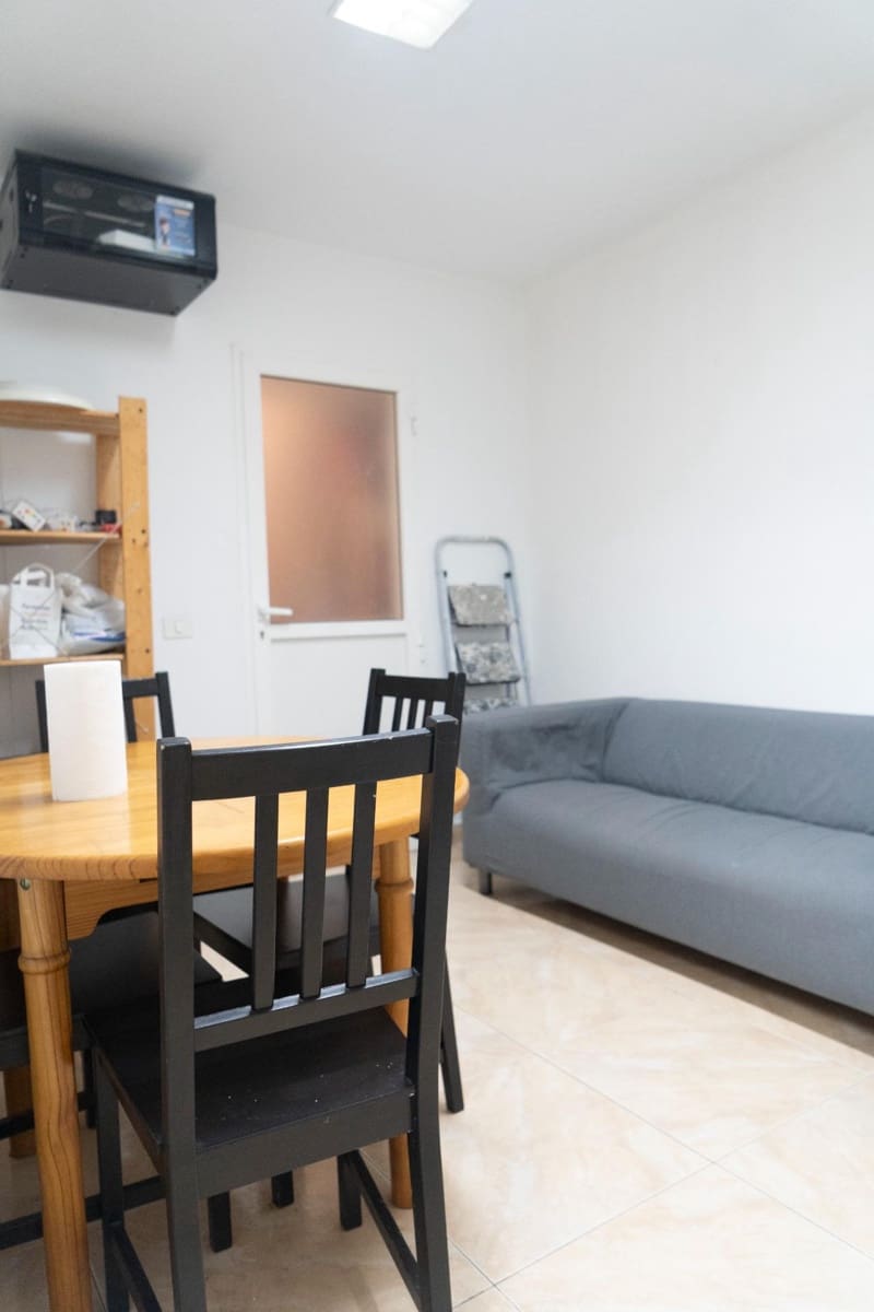 Kontor til salg i Santa Lucia de Tirajana - € 76.000 (Ref: 9303498)