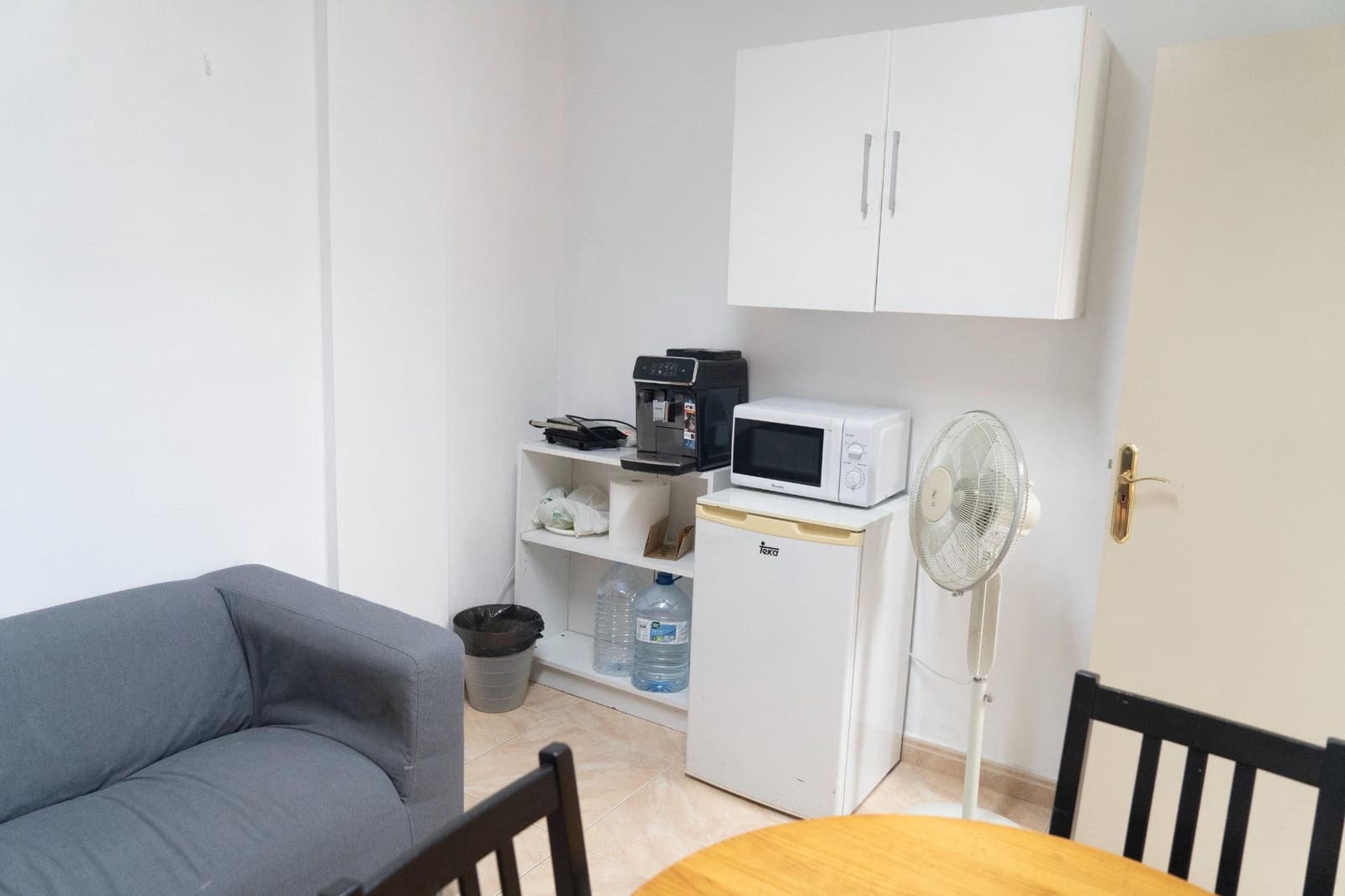 Kontor til salg i Santa Lucia de Tirajana - € 76.000 (Ref: 9303498)