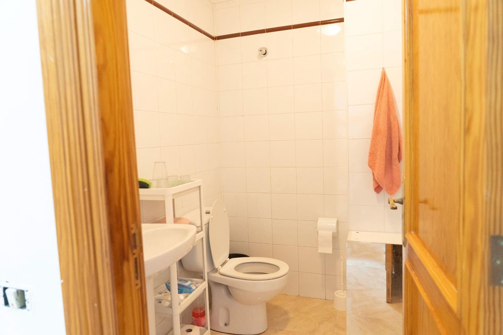 Kontor til salg i Santa Lucia de Tirajana - € 76.000 (Ref: 9303498)