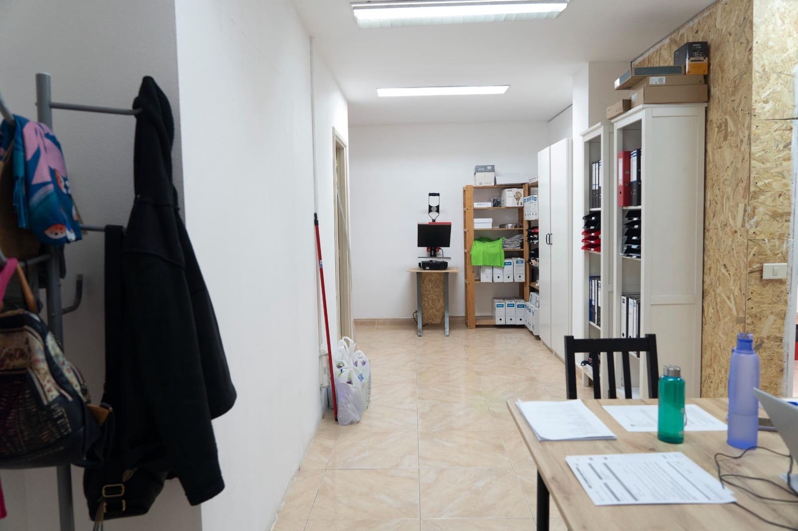 Kontor til salg i Santa Lucia de Tirajana - € 76.000 (Ref: 9303498)