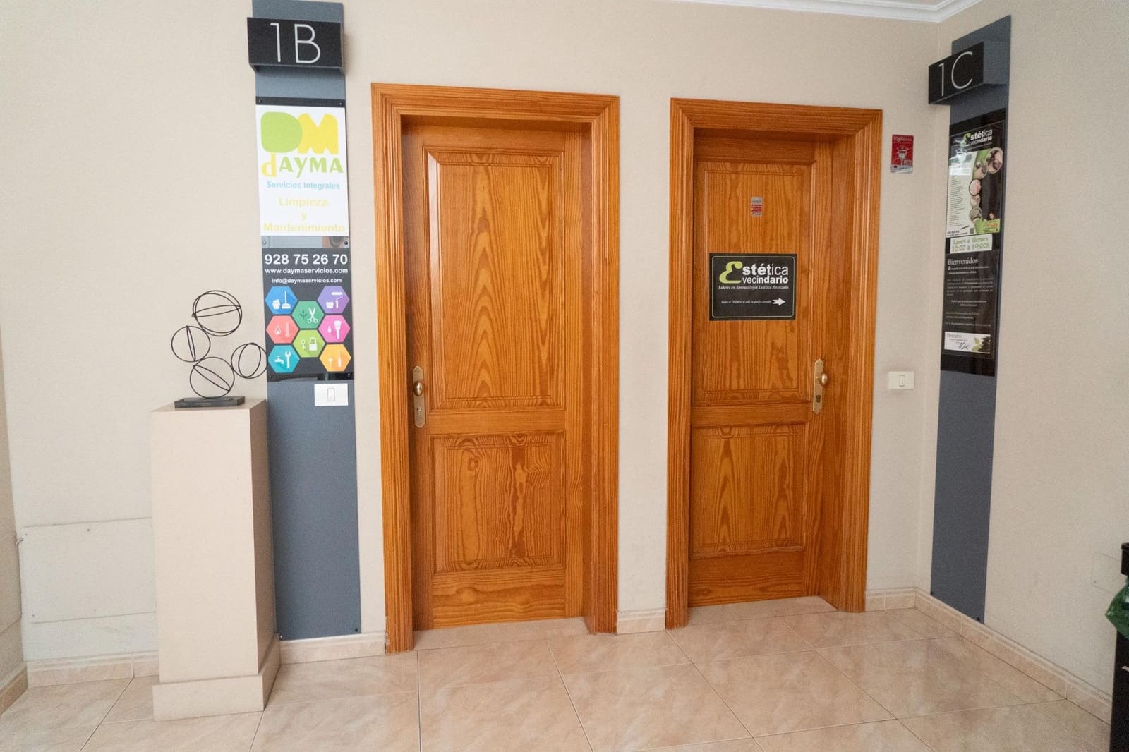 Kontor til salg i Santa Lucia de Tirajana - € 76.000 (Ref: 9303498)