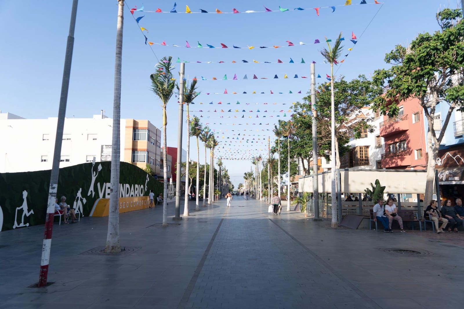 Kontor til salg i Santa Lucia de Tirajana - € 76.000 (Ref: 9303498)