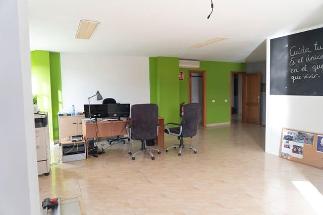 Kontor til salg i Santa Lucía de Tirajana - € 111.000 (Ref: 9303499)