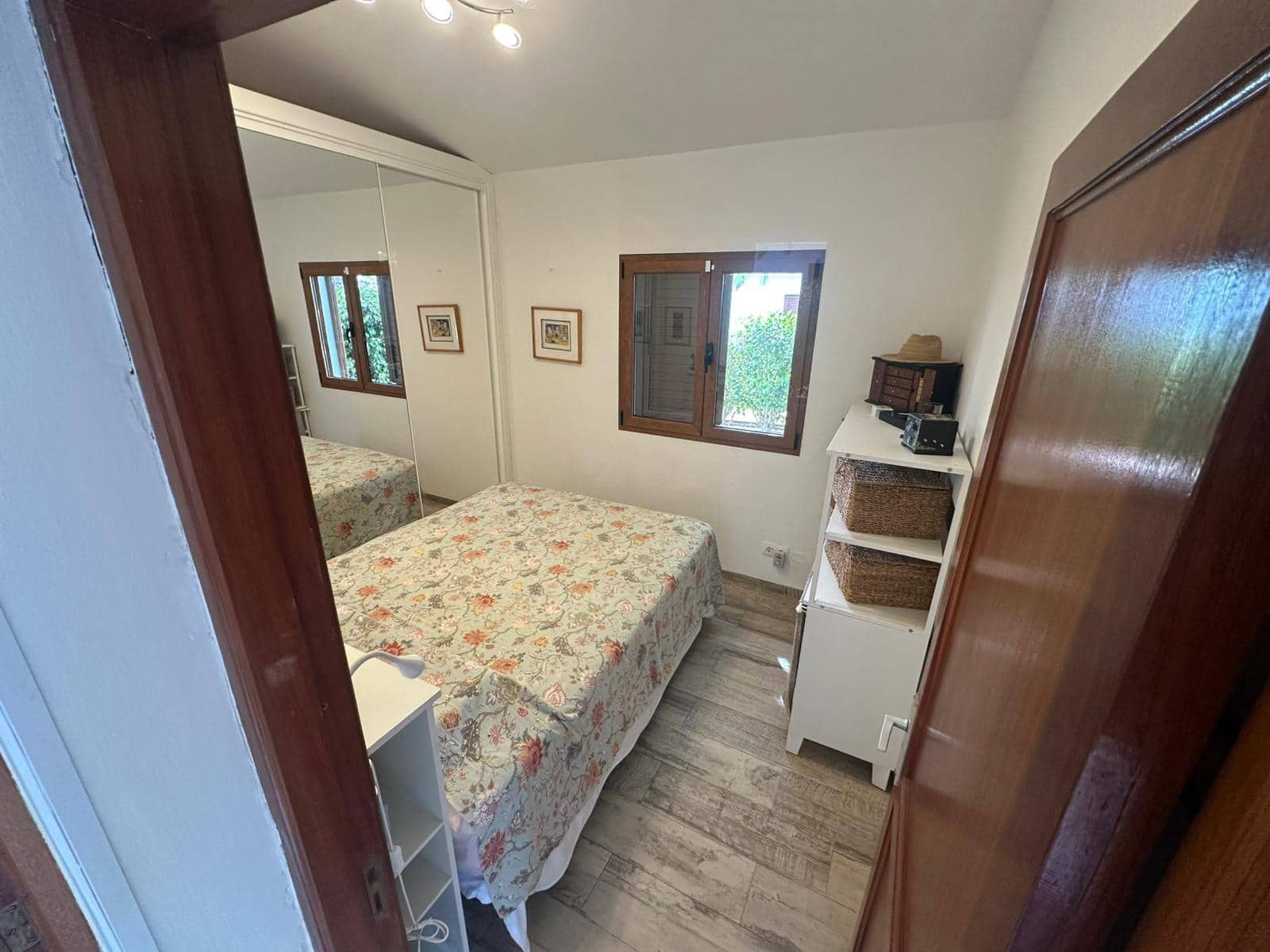 2 quarto Bungalow para venda em San Bartolome de Tirajana com piscina - 369 000 € (Ref: 9330609)