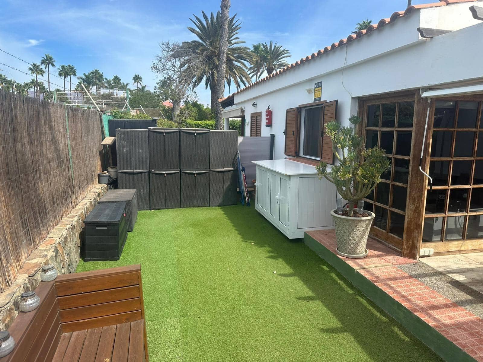 2 quarto Bungalow para venda em San Bartolome de Tirajana com piscina - 369 000 € (Ref: 9330609)