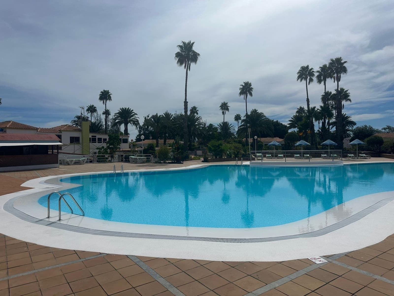 2 quarto Bungalow para venda em San Bartolome de Tirajana com piscina - 369 000 € (Ref: 9330609)