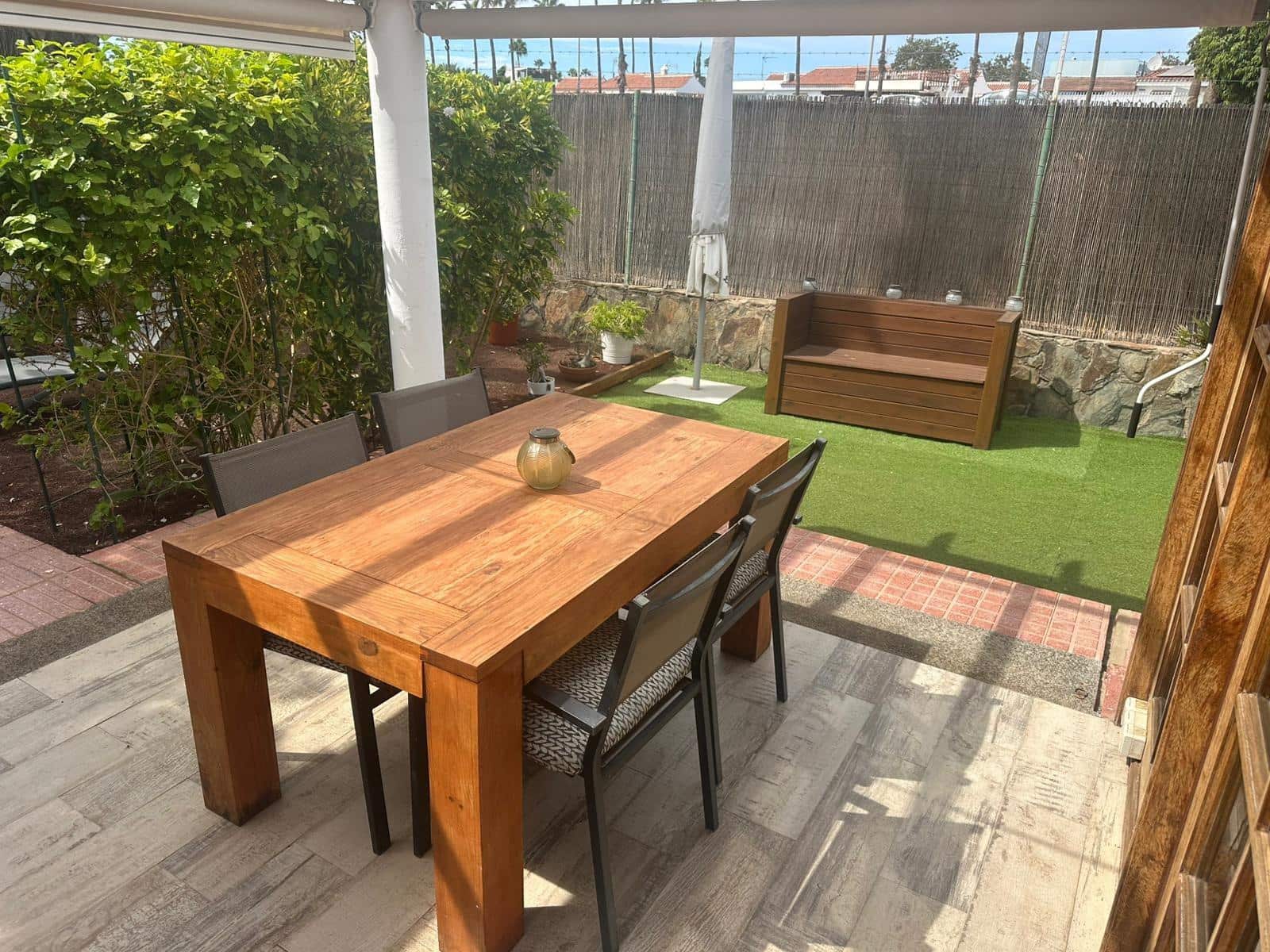 2 quarto Bungalow para venda em San Bartolome de Tirajana com piscina - 369 000 € (Ref: 9330609)