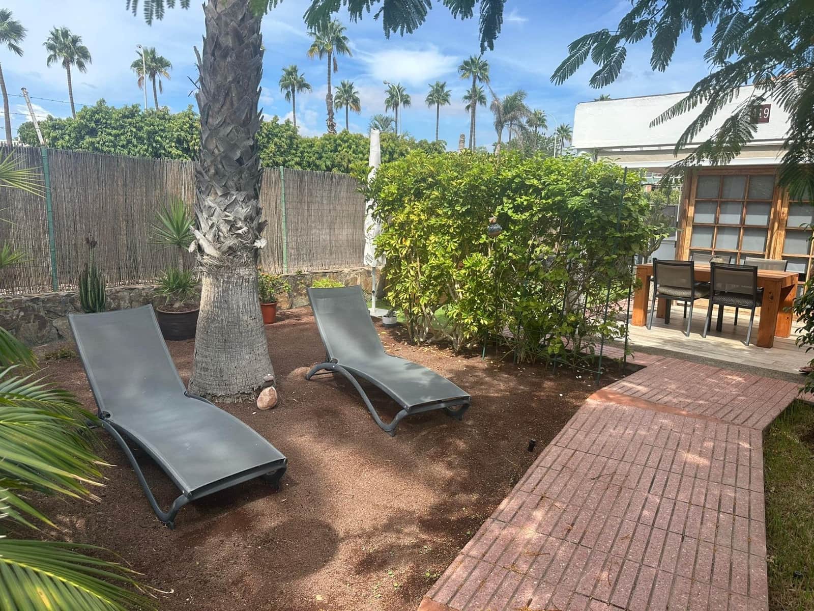 2 quarto Bungalow para venda em San Bartolome de Tirajana com piscina - 369 000 € (Ref: 9330609)